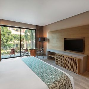 Premium Corner King Room Adults only
